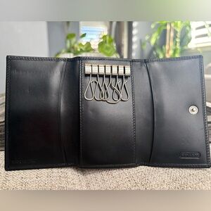 Coach vintage polished key case 9298